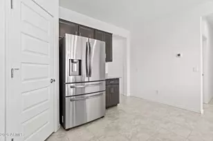 9004 W Georgia Ave, Glendale, AZ 85305 - Photo 11