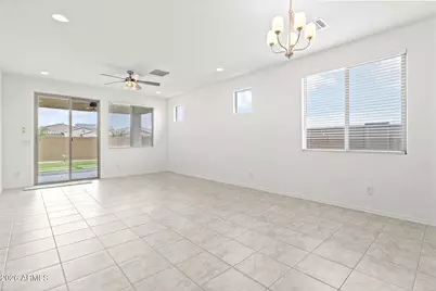 9004 W Georgia Avenue, Glendale, AZ 85305 - Photo 13