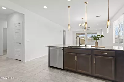 9004 W Georgia Avenue, Glendale, AZ 85305 - Photo 7