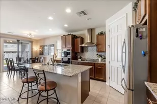 2436 E Saint Catherine Ave, Phoenix, AZ 85042 - Photo 5