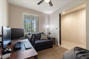 2436 E Saint Catherine Ave, Phoenix, AZ 85042 - Photo 9