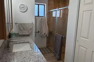 20445 North 21st St, Phoenix, AZ 85024 - Photo 17