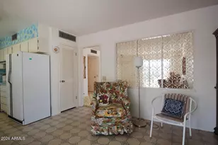 10302 W Gulf Hills Dr, Sun City, AZ 85351 - Photo 11