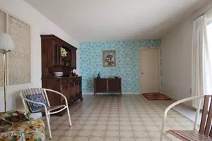 10302 W Gulf Hills Dr, Sun City, AZ 85351 - Photo 7