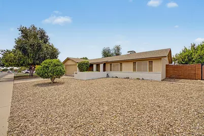 12222 N 49th Avenue, Glendale, AZ 85304 - Photo 5