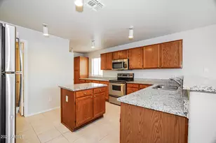 22611 N 71st Dr, Glendale, AZ 85310 - Photo 13