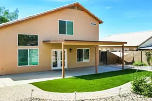8614 W Echo Ln, Peoria, AZ 85345 - Photo 15