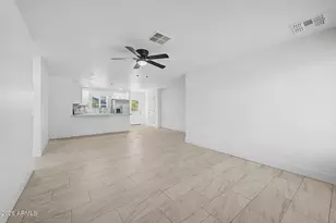 3253 W Port Au Prince Ln, Phoenix, AZ 85053 - Photo 5