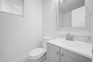 3253 W Port Au Prince Ln, Phoenix, AZ 85053 - Photo 17