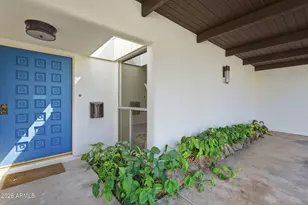 7238 E Joshua Tree Ln, Scottsdale, AZ 85250 - Photo 5