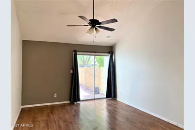 9225 N 47th Drive, Glendale, AZ 85302 - Photo 5