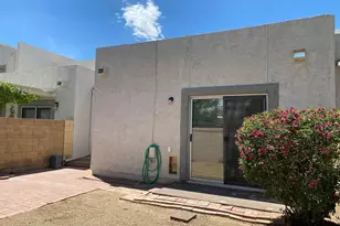 9225 N 47th Dr, Glendale, AZ 85302 - Photo 17