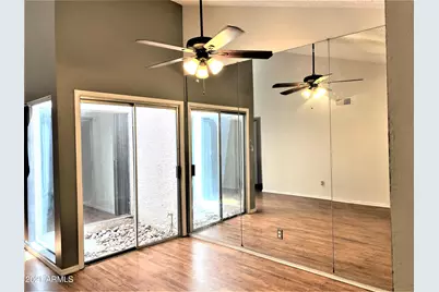 9225 N 47th Drive, Glendale, AZ 85302 - Photo 3
