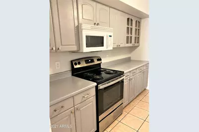 9225 N 47th Drive, Glendale, AZ 85302 - Photo 7
