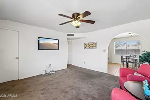 7109 W Ironwood Dr, Peoria, AZ 85345 - Photo 9