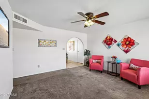 7109 W Ironwood Dr, Peoria, AZ 85345 - Photo 7
