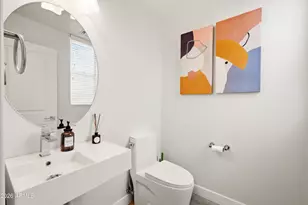 17850 N 68th St, Phoenix, AZ 85054 - Photo 41