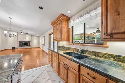 5040 E Shaw Butte Drive, Scottsdale, AZ 85254 - Photo 13