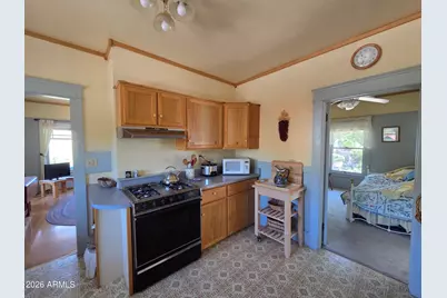 404 Roberts Avenue, Bisbee, AZ 85603 - Photo 15