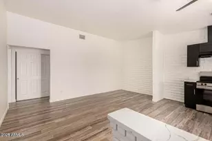 5926 W Rose Ln, Glendale, AZ 85301 - Photo 3