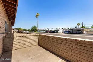 5926 W Rose Ln, Glendale, AZ 85301 - Photo 9