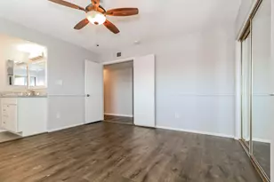 1323 W Rosemonte Dr, Phoenix, AZ 85027 - Photo 9