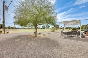 10801 W El Dorado Dr, Sun City, AZ 85351 - Photo 39