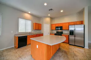 26237 N 74th Ln, Peoria, AZ 85383 - Photo 5