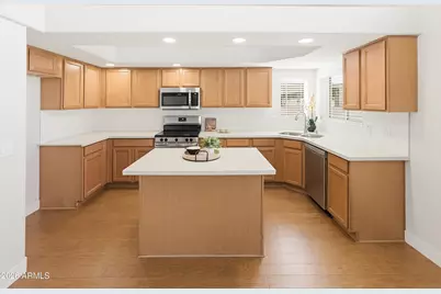 15766 W Ventura Street, Surprise, AZ 85379 - Photo 7