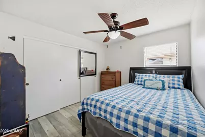 8962 N 64th Lane, Glendale, AZ 85302 - Photo 17