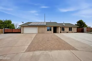 12039 N 60th Ave, Glendale, AZ 85304 - Photo 1
