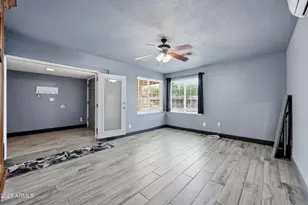 12039 N 60th Ave, Glendale, AZ 85304 - Photo 5