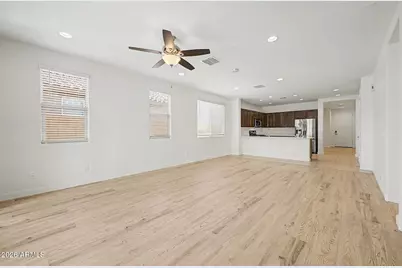 7019 S 13th Way, Phoenix, AZ 85042 - Photo 5
