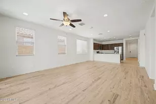 7019 S 13th Way, Phoenix, AZ 85042 - Photo 5
