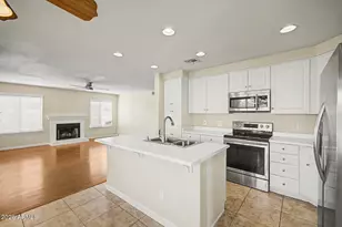 7247 W Los Gatos Dr, Glendale, AZ 85310 - Photo 29
