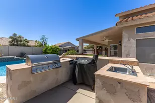 7247 W Los Gatos Dr, Glendale, AZ 85310 - Photo 17