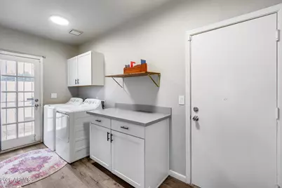 1042 W Newport Beach Drive, Gilbert, AZ 85233 - Photo 23