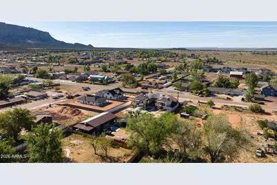 340 W Garden Avenue, Colorado City, AZ 86021 - Photo 7