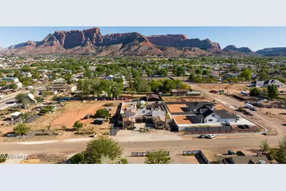 340 W Garden Avenue, Colorado City, AZ 86021 - Photo 3