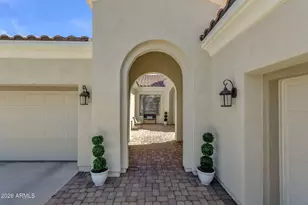 4721 S Pablo Pass Ct, Gilbert, AZ 85297 - Photo 9