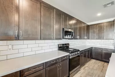 17056 W Red Bird Road, Surprise, AZ 85387 - Photo 5