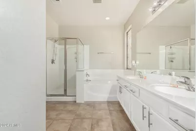 13383 S 175th Avenue, Goodyear, AZ 85338 - Photo 17