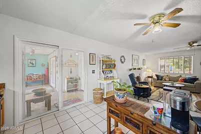 2950 W Villa Theresa Drive, Phoenix, AZ 85053 - Photo 13