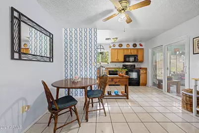 2950 W Villa Theresa Drive, Phoenix, AZ 85053 - Photo 9
