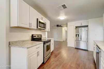 3448 E Beverly Lane, Phoenix, AZ 85032 - Photo 5