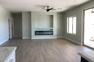 3745 N Cocopa Dr, Eloy, AZ 85131 - Photo 9
