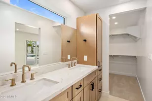 3616 E Wethersfield Rd, Phoenix, AZ 85032 - Photo 19