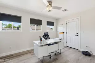 4845 E Fairmount Ave, Phoenix, AZ 85018 - Photo 15