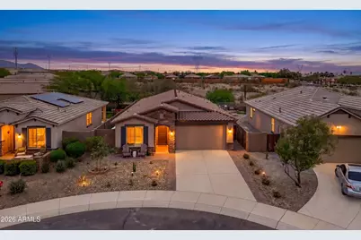 17569 W Summit Drive, Goodyear, AZ 85338 - Photo 3