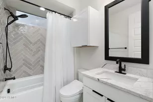 21112 N 60th Pl, Phoenix, AZ 85054 - Photo 33